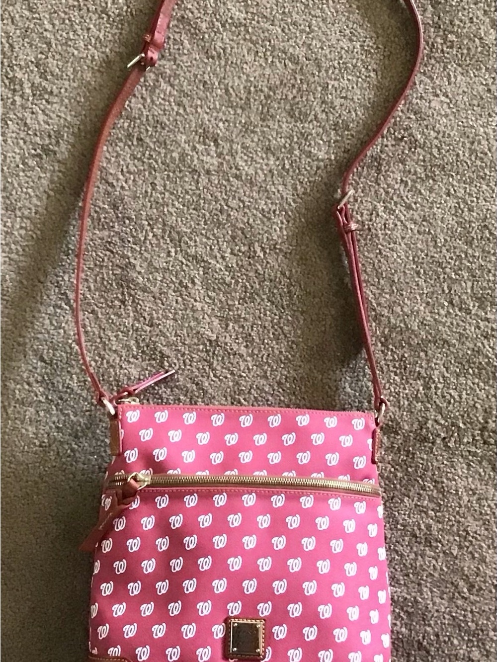 DOONEY & BOURKE MLB BASEBALL WASHINGTON NATIONALS CROSSBODY BAG RED&WHITE NWOT